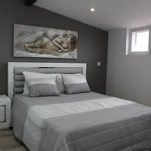 R3 - Lovers - Pedro & Ines Apartamento