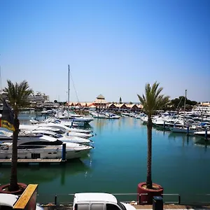 The Marina Plaza Apartamento